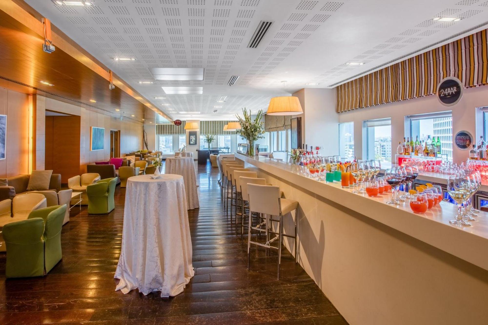 Crowne Plaza Center By Ihg Hotel